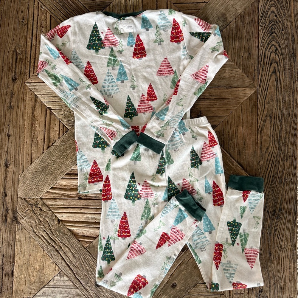 Burt's Bees Kids Pajama Set with Tree Pattern Size 8 - Picture 5 of 6